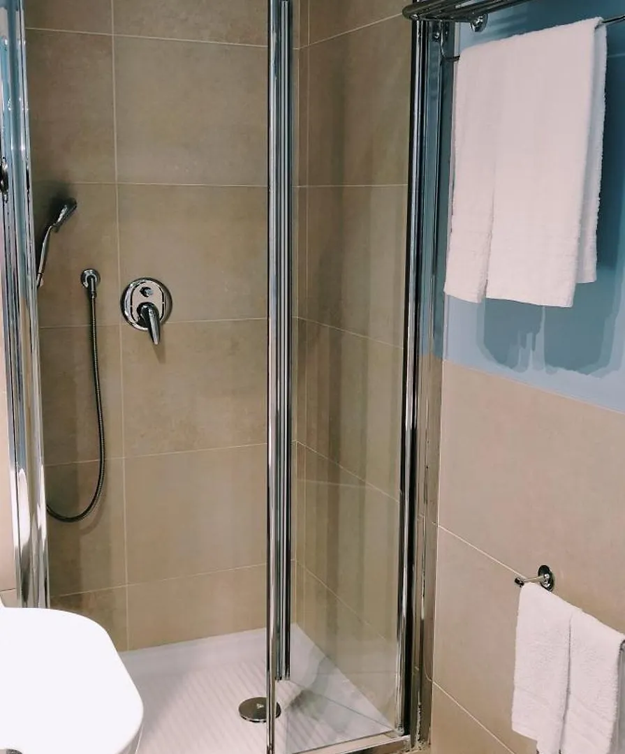 120 Rodionoff Palermo B&B 3*,  Italia